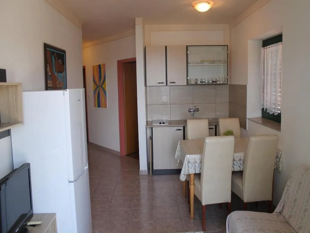Apartment In Kali With Sea View, Balcony, Air Conditioning, Wi-Fi